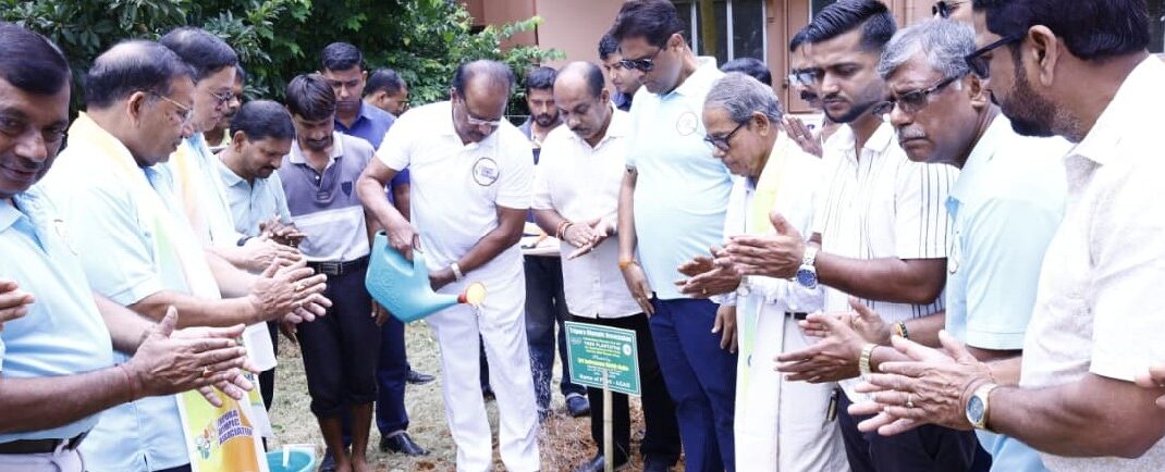 আন্তর্জাতিক অলিম্পিক দিবস উদযাপন উপলক্ষে লোক ভবনে বৃক্ষরোপণ কর্মসূচি