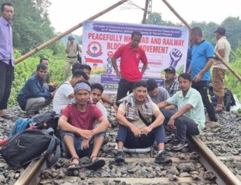 আলোচনার আশ্বাসে অবরোধ আন্দোলন প্রত্যাহার করল আত্মসমর্পণকারী জঙ্গিরা