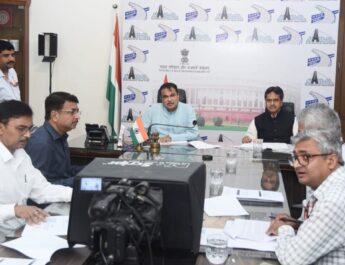 ত্রিপুরায় জাতীয় সড়ক উন্নয়নে গতি আনতে দিল্লিতে কেন্দ্রীয় সড়ক পরিবহণ মন্ত্রীর সাথে বৈঠক মুখ্যমন্ত্রীর