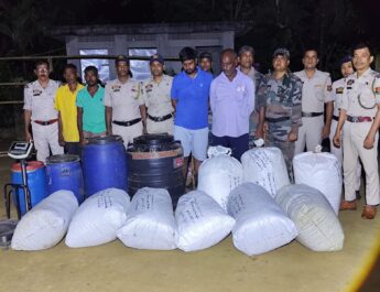 বিলোনিয়ায় ১২২ কেজি শুকনো গাঁজা উদ্ধার, বাবা-ছেলে গ্রেফতার