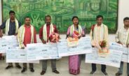 ত্রিপুরায় ৮ জনকে ‘রাহবীর’ পুরস্কার, প্রত্যেককে ২৫ হাজার টাকা ও শংসাপত্র